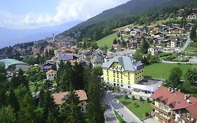 Hotel Vittoria Folgaria